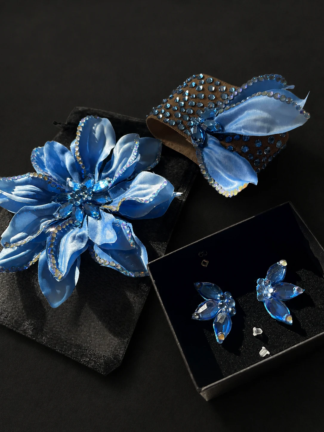 Arctic Dahlia floral accessories